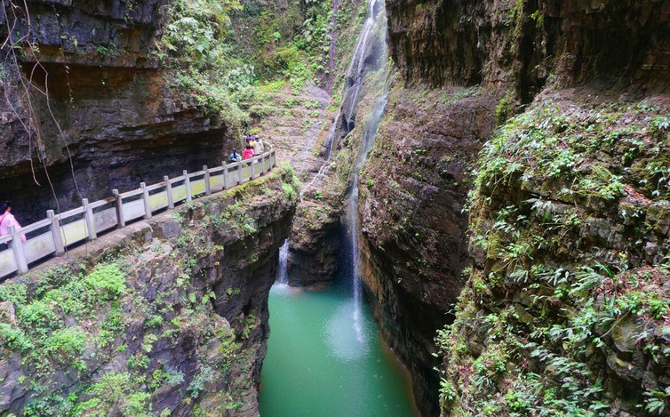 宜昌三峽大瀑布旅游直通車