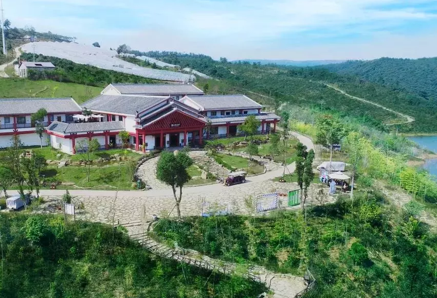 當(dāng)陽(yáng)關(guān)雎河畔旅游攻略