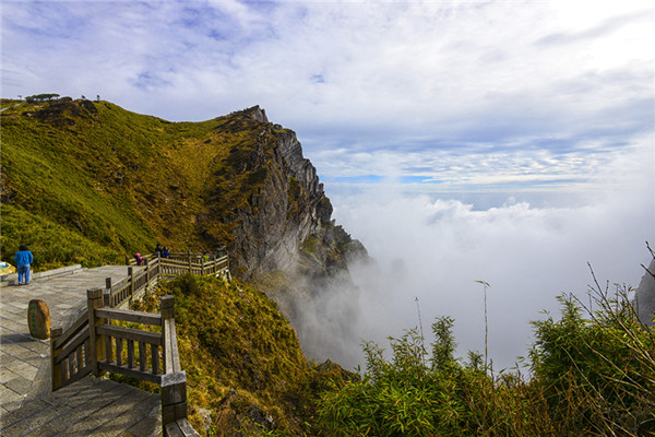 湖北神農(nóng)架旅游集散中心