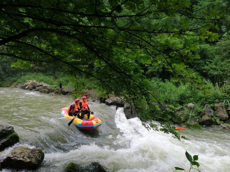 宜昌青龍峽漂流接待中心
