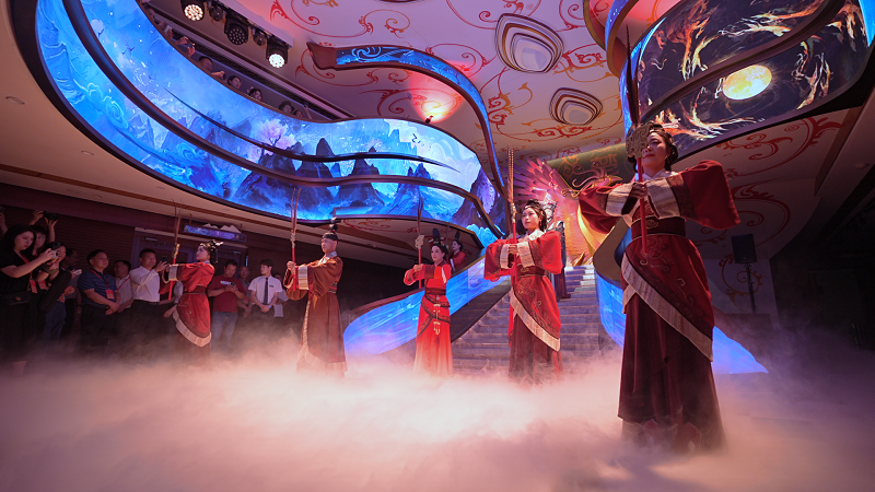 宜昌長(zhǎng)江夜游旅游船 宜昌長(zhǎng)江夜游旅游船